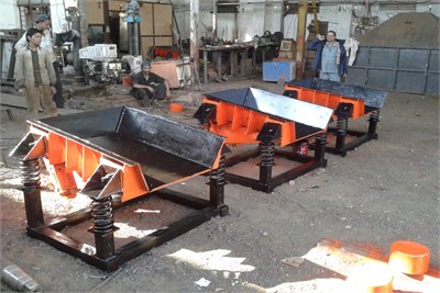 Vibrating Feeder